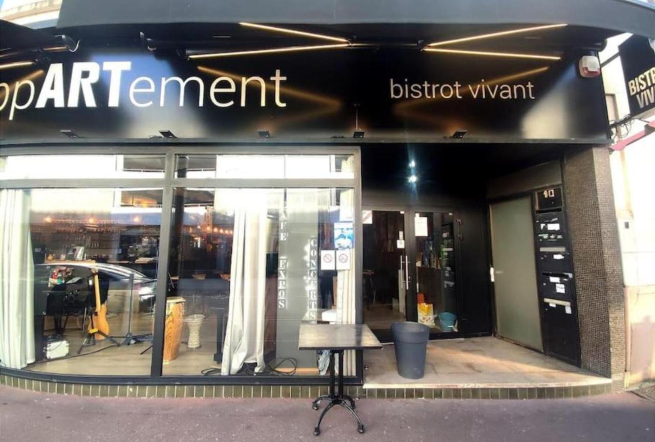Logement Spacieux - Face A La Gare Et Centre-Ville Epinal Ngoại thất bức ảnh